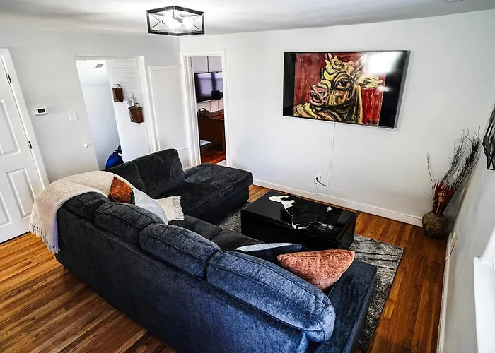 Well-located Near Downtown District *